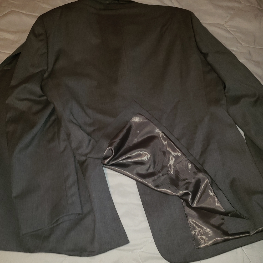 Suit jacket..immaculate - Picture 5 of 5